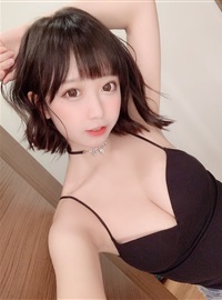童颜巨乳COSER小姐姐yami推特图集 Yami-twitter4(72)
